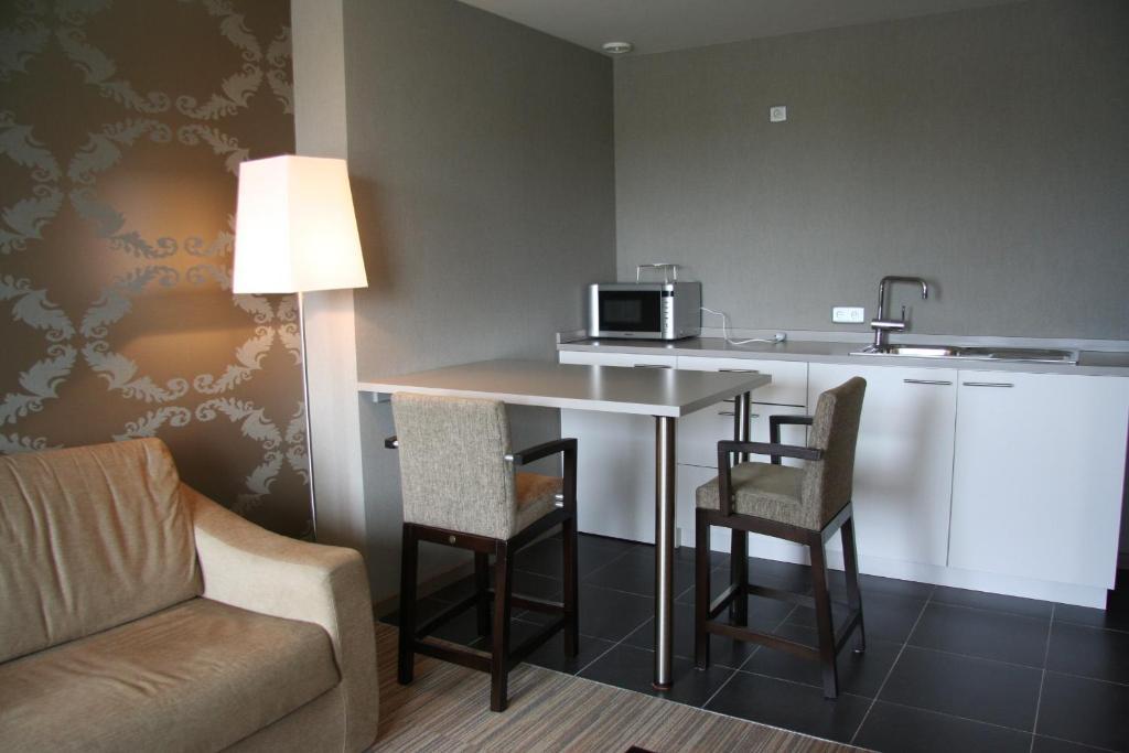 Biznis Hotel Lokeren Oda fotoğraf