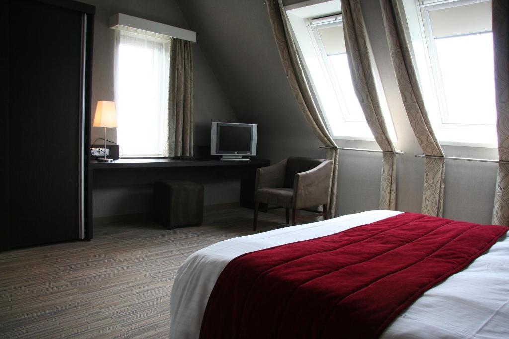 Biznis Hotel Lokeren Oda fotoğraf