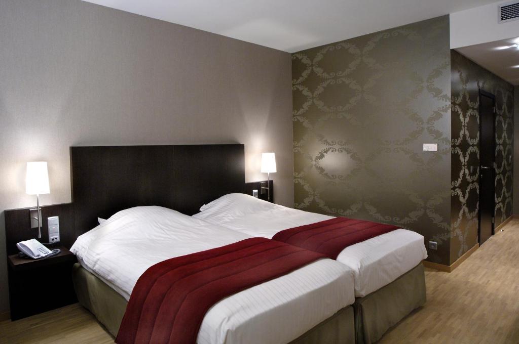 Biznis Hotel Lokeren Oda fotoğraf